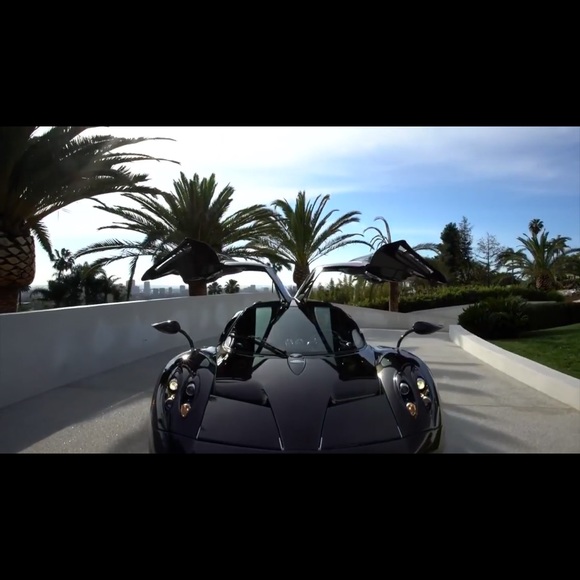 Meet your Posher, Miles - Picture 3 of 6